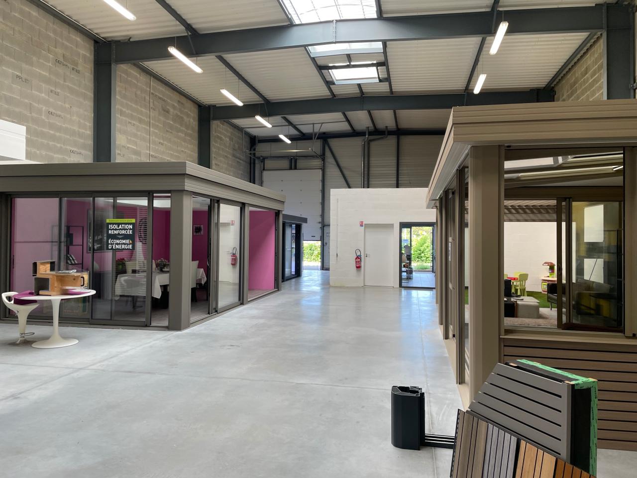 Local d'activité Couëron 356m² Location local d'activité Couëron Loire-Atlantique OLACT2534247 3